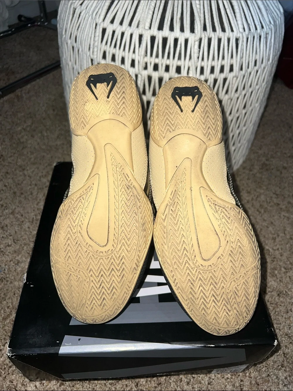 Venum Elite boxing Shoes
